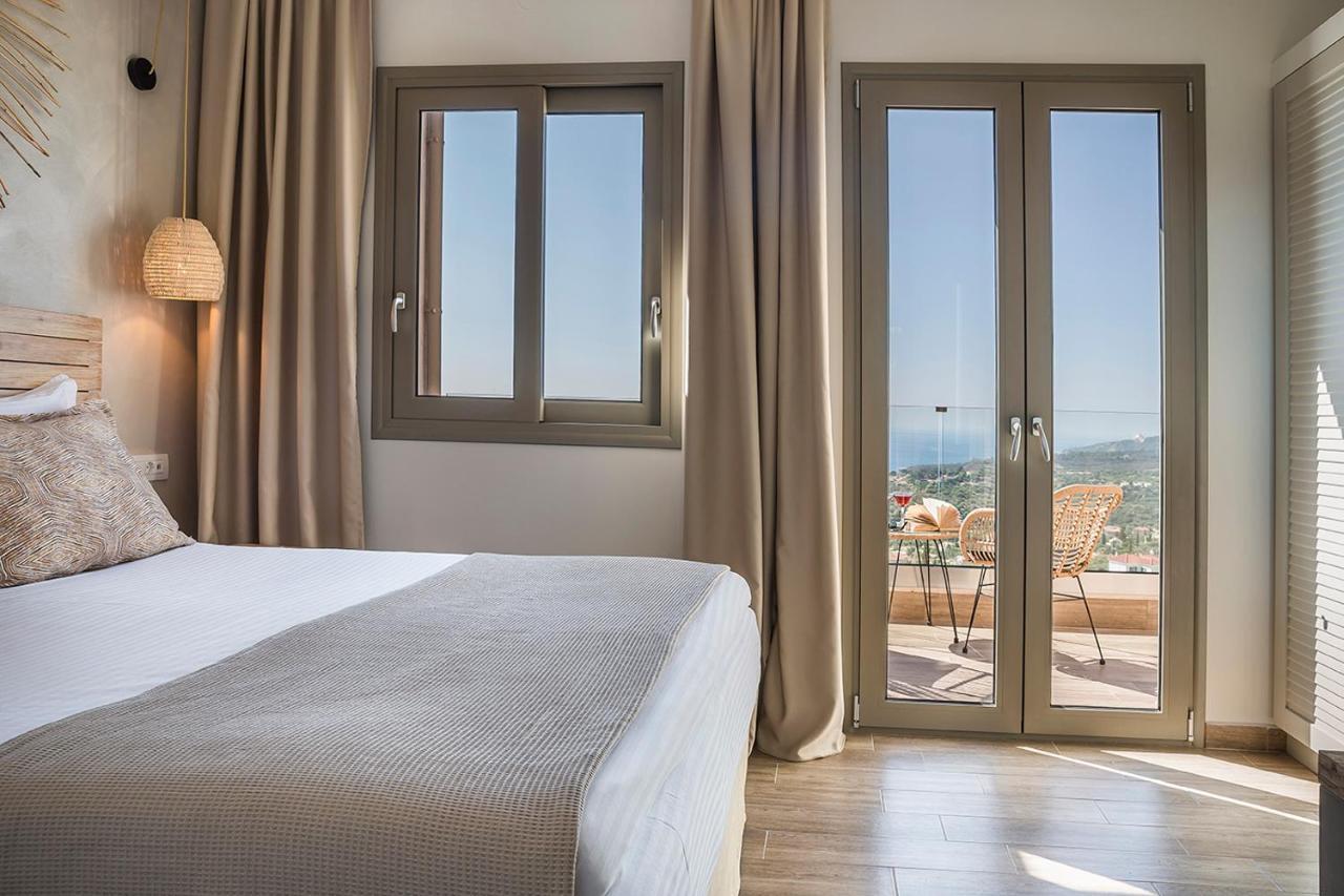 Diana Suites Τραπεζάκι Εξωτερικό φωτογραφία