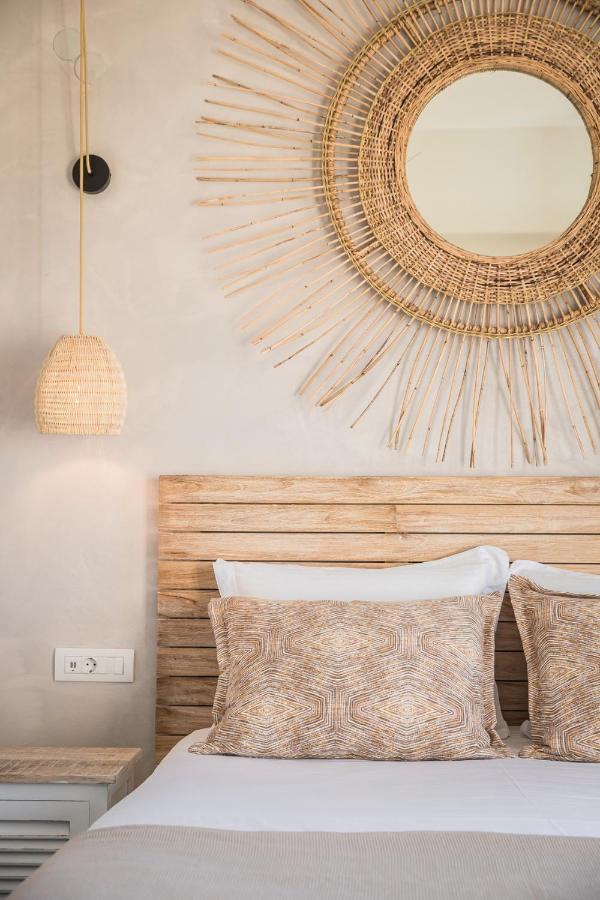 Diana Suites Τραπεζάκι Εξωτερικό φωτογραφία